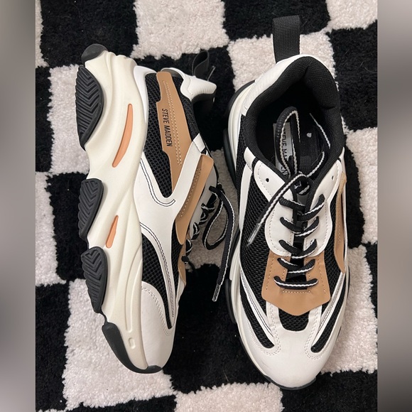 Steve Madden chunky sneakers - Picture 1 of 2